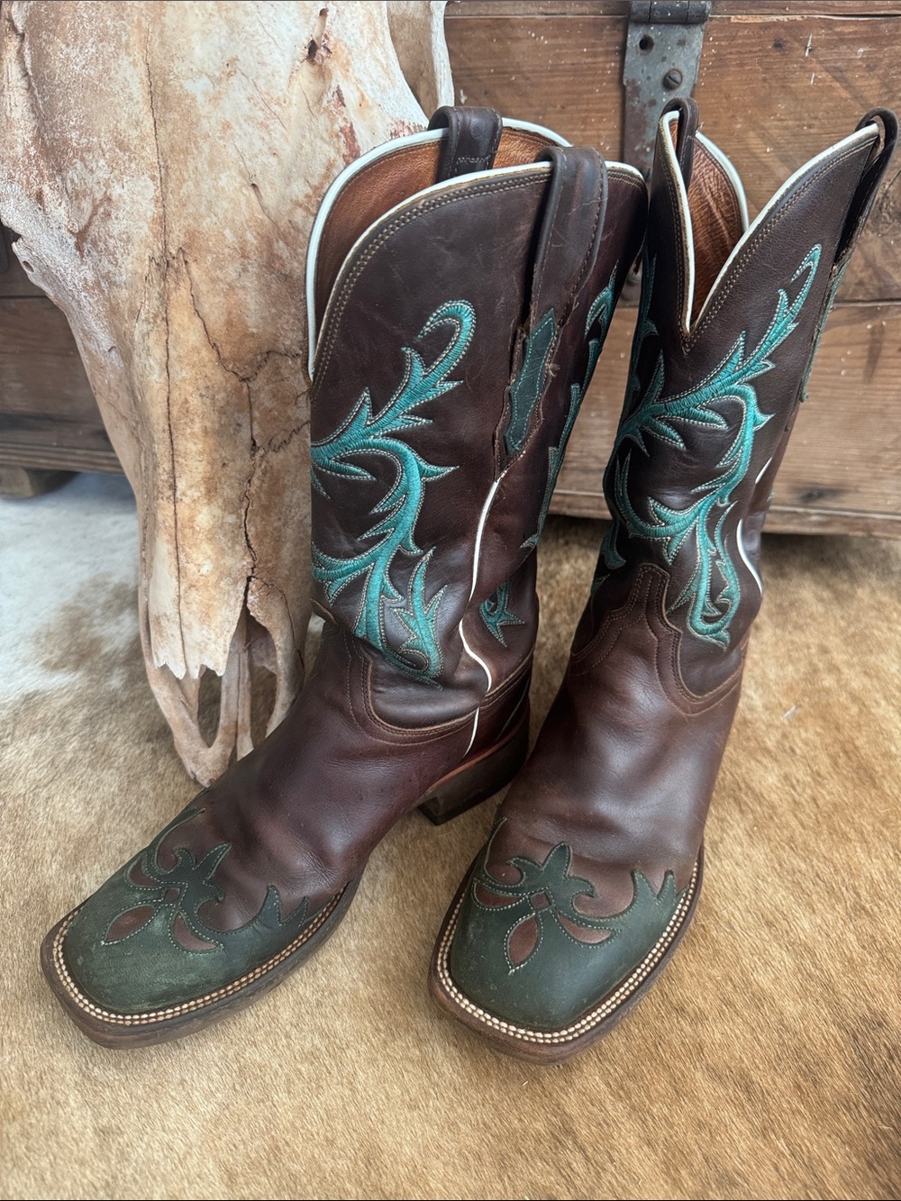 Lucchese 2000 Women’s Dealer Exclusive Leather Western Boots